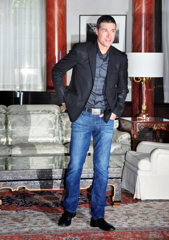 マシュー・フォックス／『終戦のエンペラー』記者会見 in アメリカ大使館