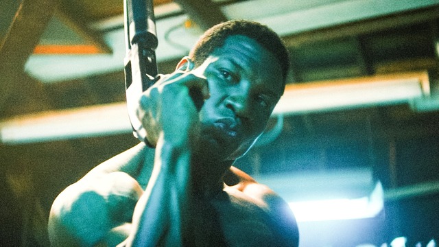 『ボディビルダー』©2023 LAMF Magazine Dreams LLC All Rights Reserved.