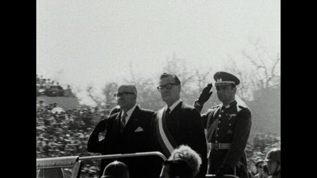 『最初の年：民意が生んだ、社会主義アジェンデ政権』