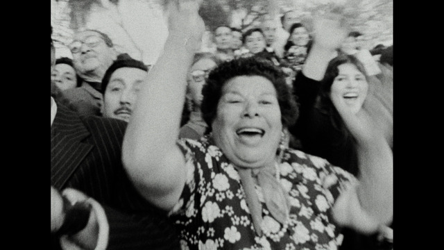 『最初の年：民意が生んだ、社会主義アジェンデ政権』