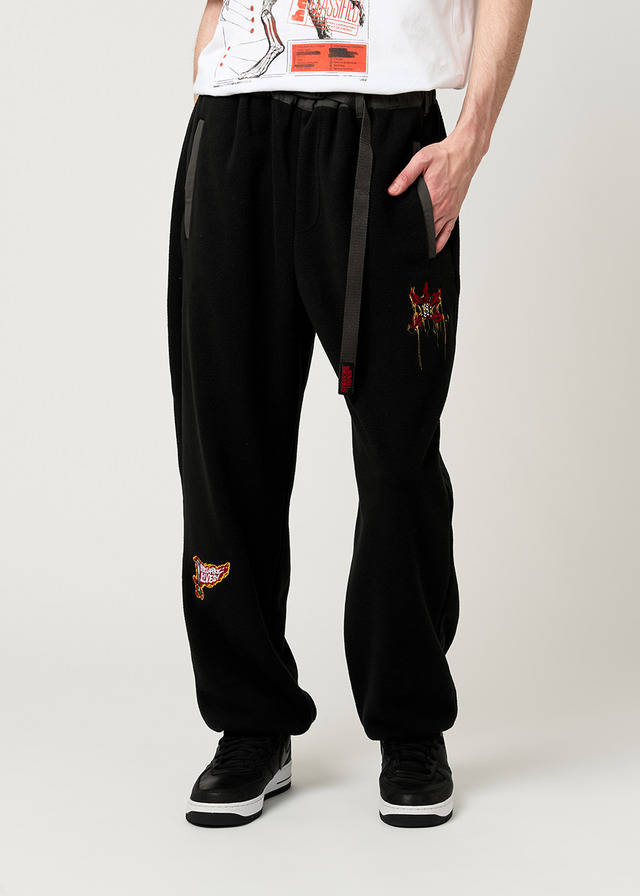 「ストレンジャー・シングス 未知の世界」×グラニフ　STRANGER THINGS TM/(C) Netflix.Used with permission.