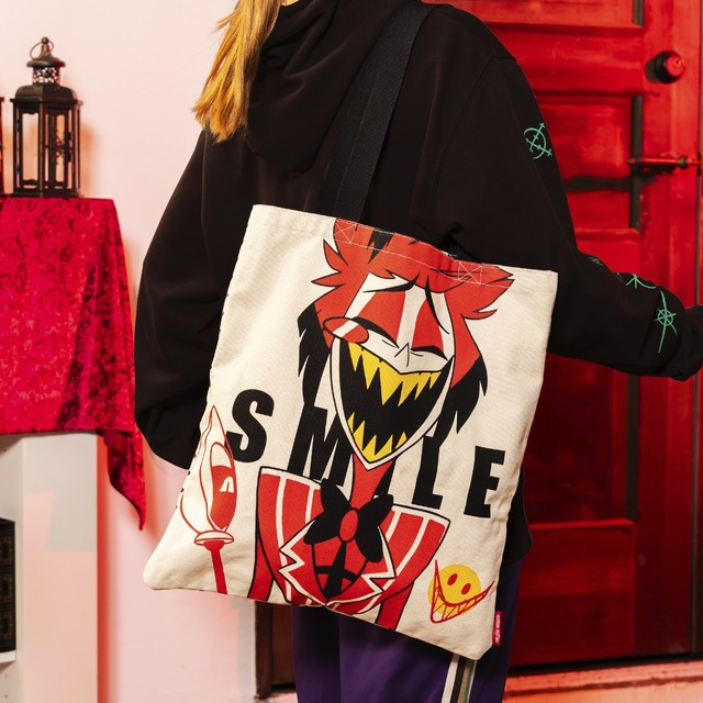 「ハズビン・ホテルへようこそ」POP UP SHOP© Amazon and A24 Films LLC