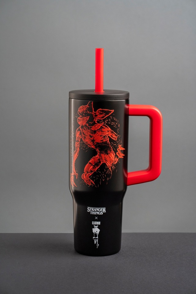 グローインザダーク タンブラー(ストロー付き) 5,720円(税込)