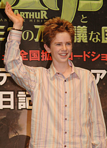 『アーサーとミニモイの不思議な国』　フレディ・ハイモア