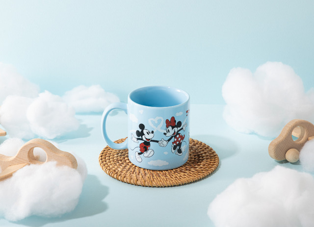 マグカップ　　税込2,200円「ミッキー＆フレンズ」OH MY CAFE MINI©Disney