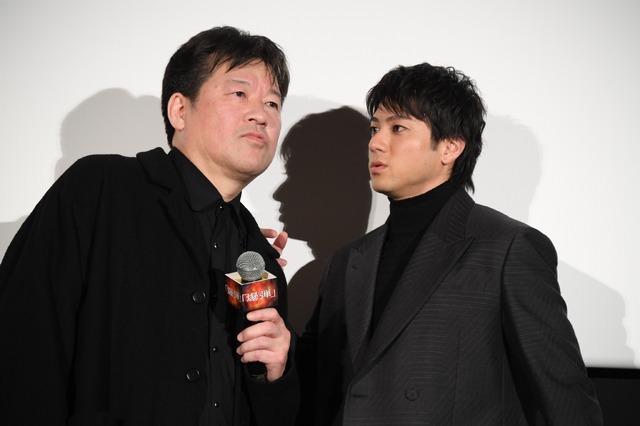 『爆弾』大ヒット爆発中！御礼舞台挨拶　(C)呉勝浩／講談社 (C)2025映画『爆弾』製作委員会