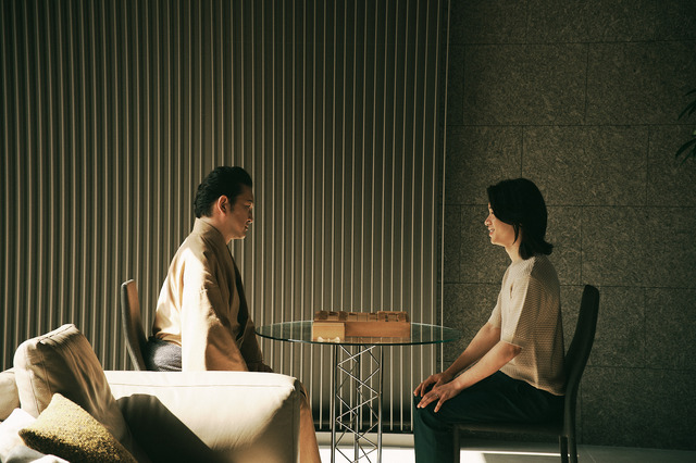 ABEMAオリジナルドラマ「MISS KING / ミス・キング」（C）AbemaTV, Inc.