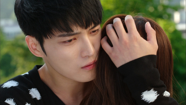 「トライアングル」　(C)2014 MBC