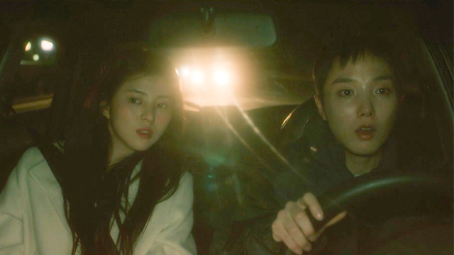 『12月の君へ』©2025 Elles Films Co., Ltd.