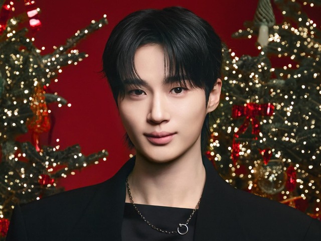 ビョン・ウソク、“リアル王子”のような恍惚ビジュアル…次回作が待ちきれない！【PHOTO】