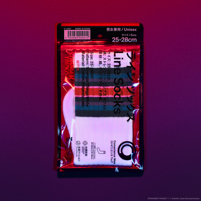 ラインソックス　546円（税込600円）