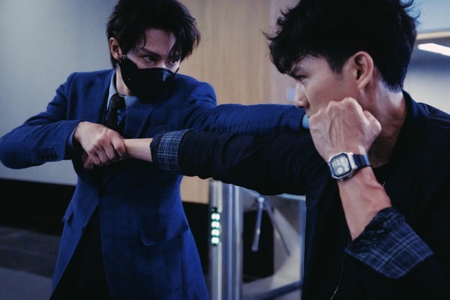 『シャドウズ・エッジ』