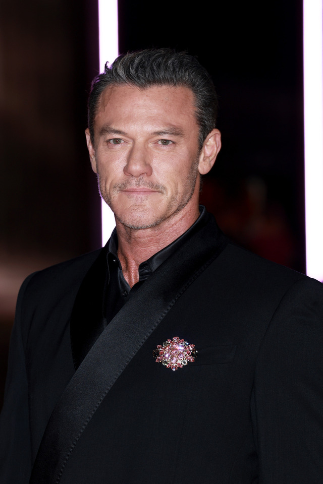 ルーク・エヴァンス　Photo by Lia Toby/Getty Images