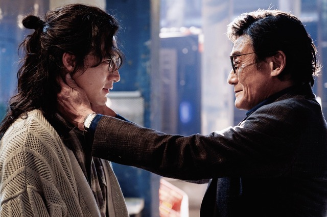 『シャドウズ・エッジ』