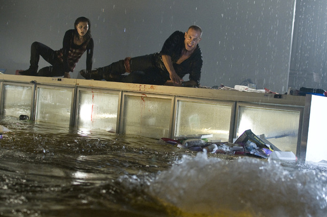 『パニック・マーケット3D』(C) APOLLO