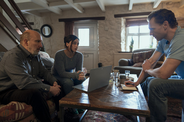 「ナイト・マネジャー」シーズン2　© Amazon MGM Studios