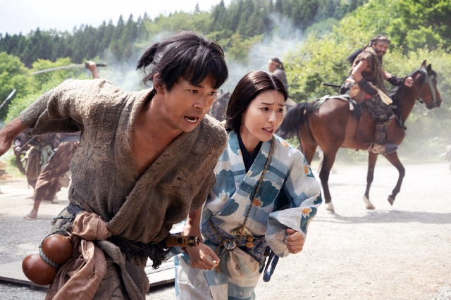 「豊臣兄弟！」第1話(c)NHK