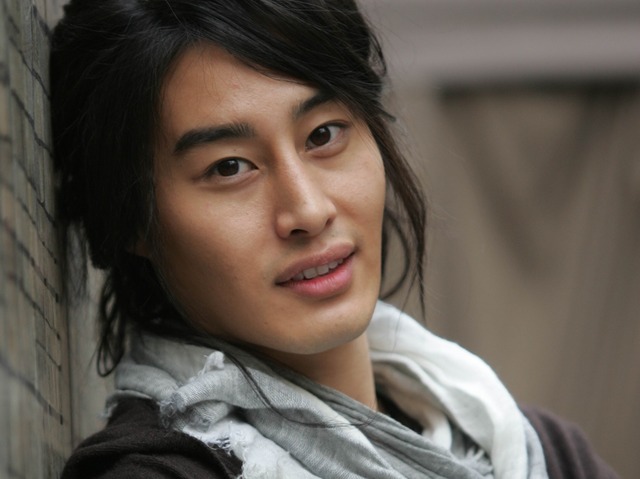 あの人は今/ヨン様ドラマでスターになるも突如消えてしまったイ・フィリップ