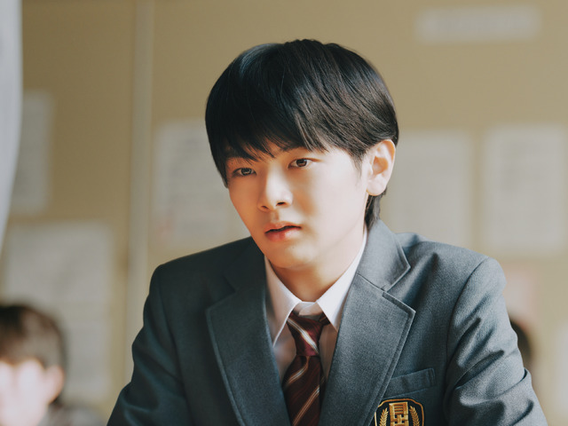 『高校生家族』©仲間りょう／集英社　©2026 映画「高校生家族」製作委員会