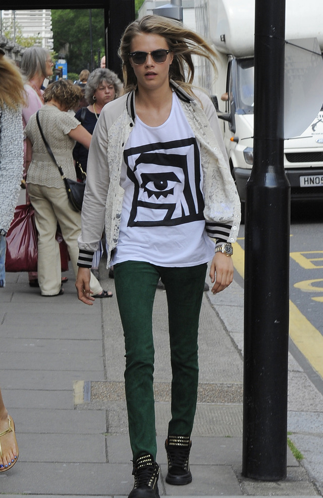 カーラ・デルヴィーニュ