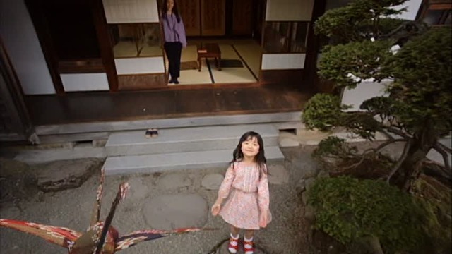 「SK-II」／TVCM「発見～クリアな素肌の秘密～」