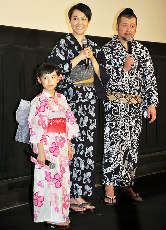 菊地凜子＆芦田愛菜＆ケンドーコバヤシ／『パシフィック・リム』舞台挨拶