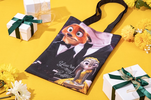 トートバッグ／©Disney