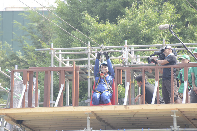 スーパーマン★直美／『マン・オブ・スティール』 in ミッドパーク アスレチック -東京空中散歩-