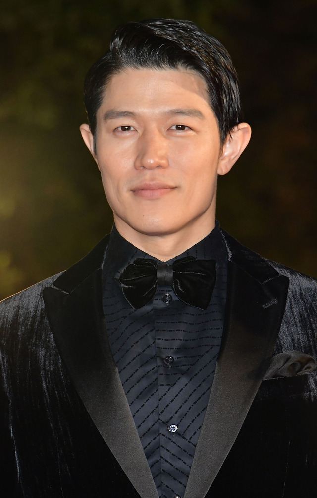 鈴木亮平 Photo by Jun Sato/WireImage