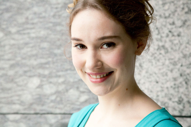 デボラ・フランソワ『タイピスト！』／Photo：Mana Kikuta