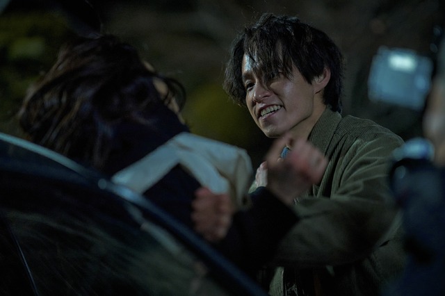 『白い車に乗った女』© 2025 SLL. & B.A. ENTERTAINMENT & BY4M STUDIO CO., Ltd.