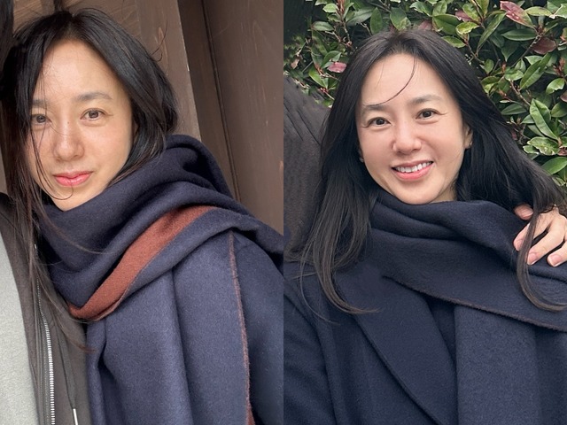 『オクニョ』出演の53歳女優、シワ一つない驚異の“童顔美貌”でお出かけ【PHOTO】