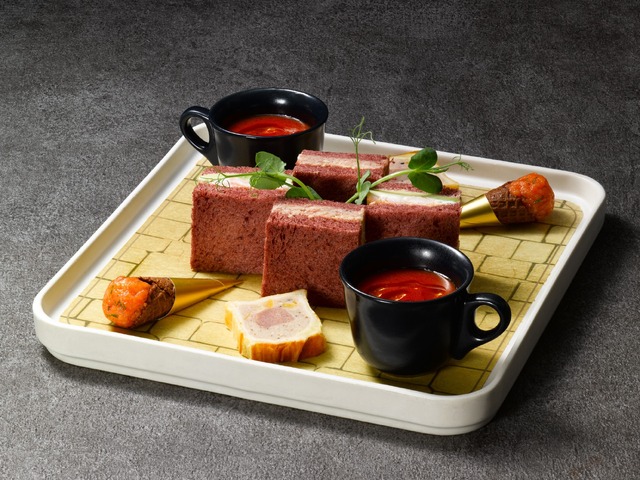 ダイアゴン横丁の買い物リストアフタヌーンティー／「ホグワーツからの招待状」限定メニュー