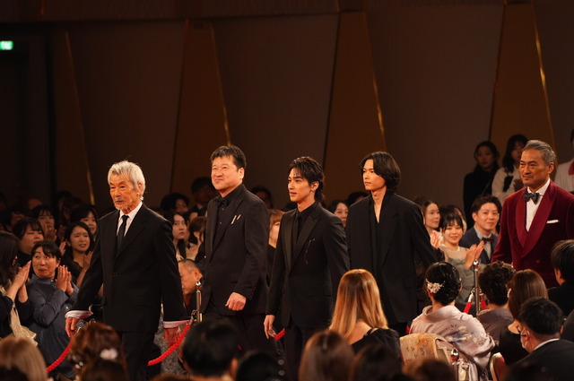 第49回日本アカデミー賞レッドカーペット ©日本アカデミー賞協会