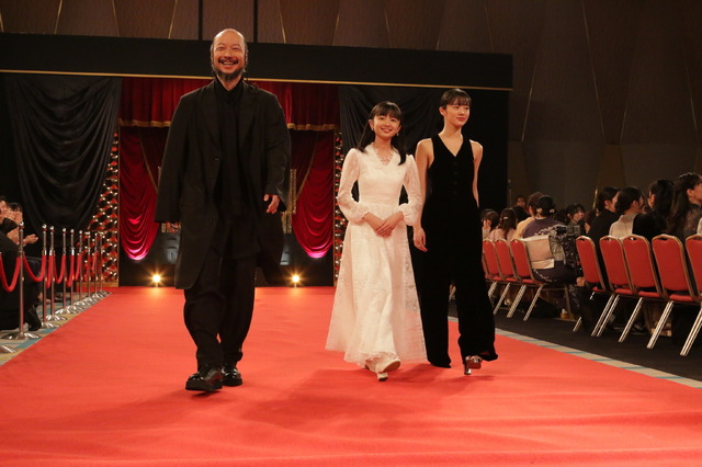 第49回日本アカデミー賞レッドカーペット ©日本アカデミー賞協会