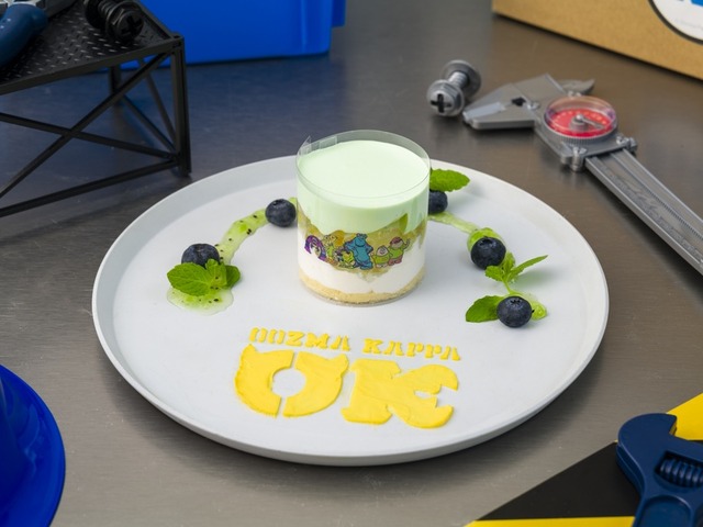 ＜OK（ウーズマ・カッパ）＞落ちこぼれケーキ　　税込1,390円「モンスターズ・インク」OH MY CAFE(C)Disney/Pixar