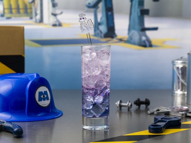 ＜ランドール＞ブルーティーソーダ　　税込990円「モンスターズ・インク」OH MY CAFE(C)Disney/Pixar