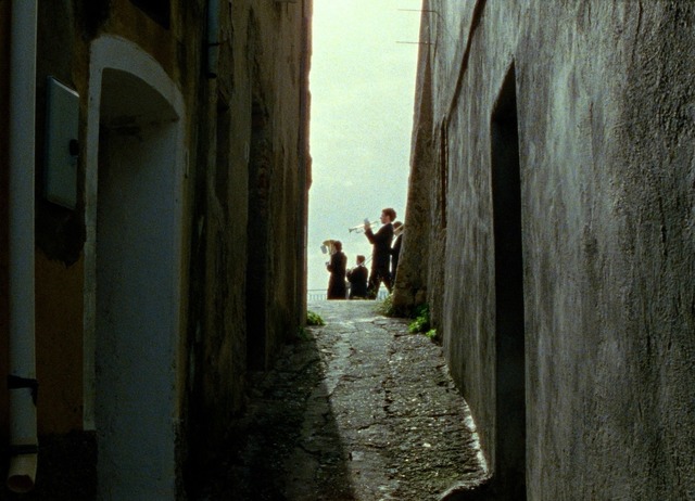 『おくりもの　4Kレストア版』(C) Santamira - Coop. CA.RI.NA.