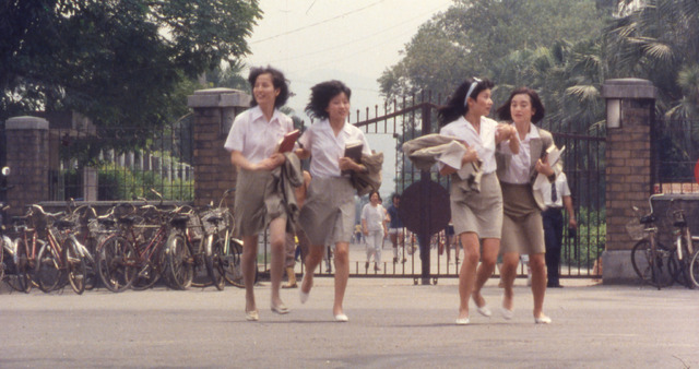 『海辺の一日 4Kレストア』© 2010, 2024 Fortune Star Media Limited. All Rights Reserved.