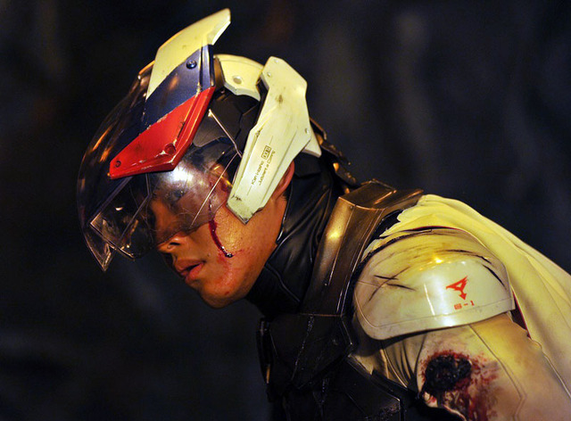 松坂桃李（大鷲の健）／『ガッチャマン』 -(C) タツノコプロ／2013「ガッチャマン」製作委員会