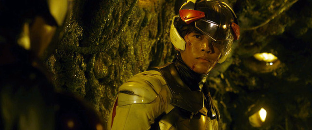 松坂桃李（大鷲の健）／『ガッチャマン』 -(C) タツノコプロ／2013「ガッチャマン」製作委員会