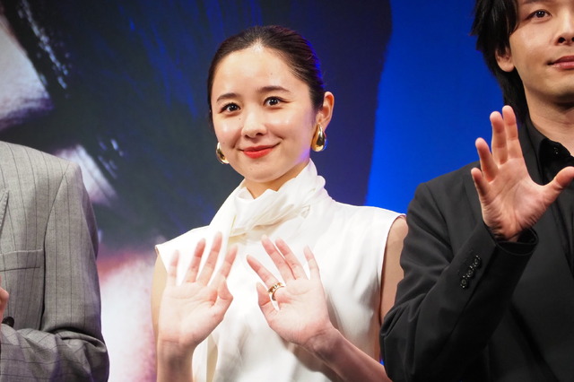 堀田真由『君のクイズ』完成披露試写会