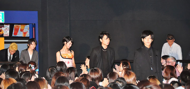 松坂桃李＆綾野剛＆剛力彩芽＆濱田龍臣＆鈴木亮平／『ガッチャマン』初日舞台挨拶