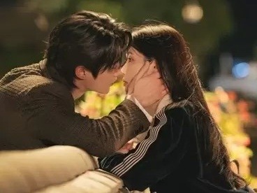 キスシーンのたびに記録更新の『21世紀の大君夫人』“演出”が“本気”に変わる日が来るか