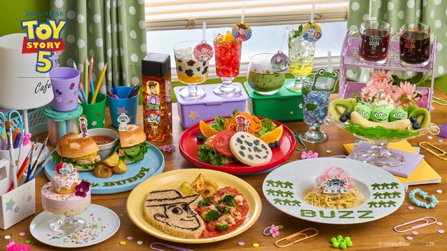 「トイ・ストーリー5」OH MY CAFE© Disney/Pixar