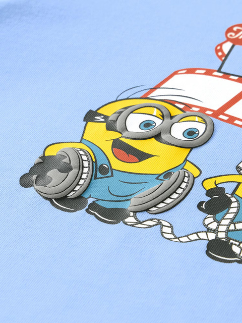 GU「KIDSグラフィックT MINIONS」カラー：62 BLUE　部分アップ