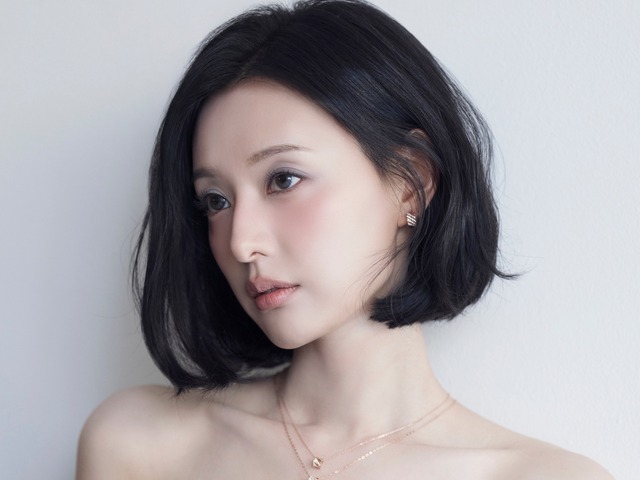 『涙の女王』キム・ジウォンの恍惚感にうっとり…ボブヘアで磨きがかった美しさ全開！【PHOTO】