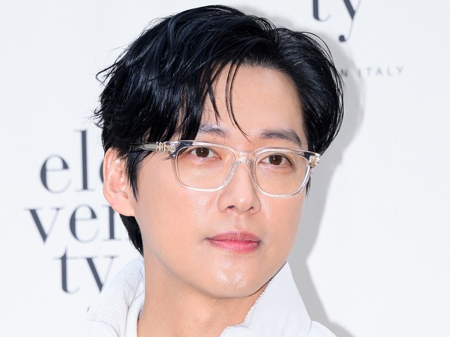 48歳でパパになる俳優ナムグン・ミン、妻チン・アルムへの“一途すぎるアプローチ”が再注目！