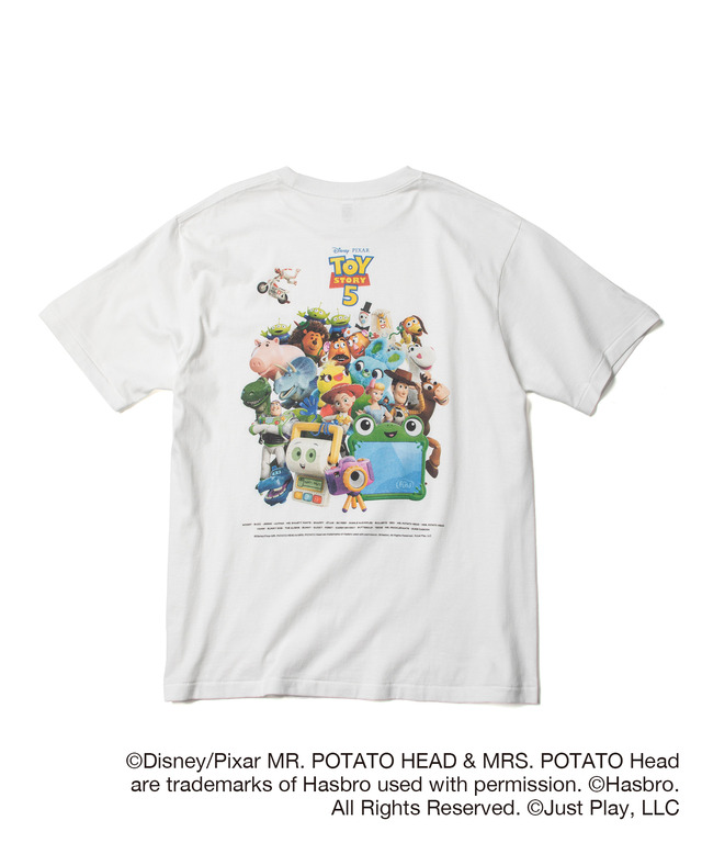【トイ・ストーリー5】大集合Tシャツ（WHITE）：5,555円（税込）※555点の抽選販売となります。