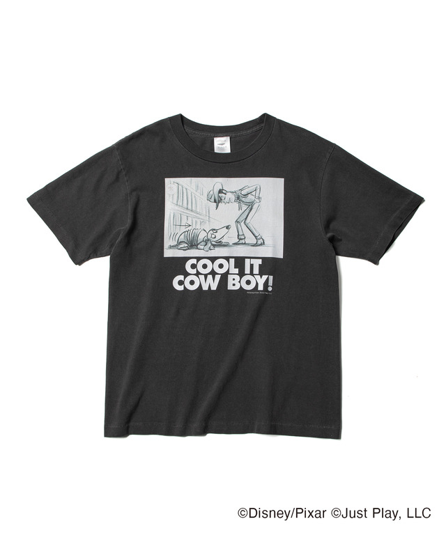 【トイ・ストーリー】ラフスケッチTシャツ：5,720円（税込）※「ウッディとスリンキー」ver.